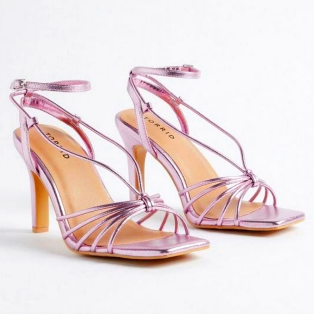 TORRID Shiny Pink Strappy Sandles size 8.5